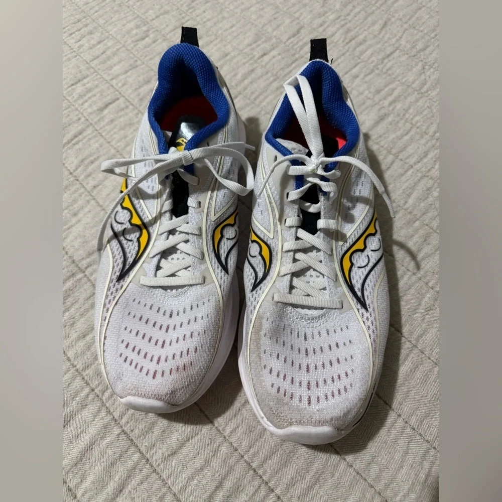 Saucony Kinvara 13 White and Blue Athletic Sneakers Men’s 8.5